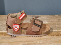 Vingino, maat 24-25-26-27,  € 69,99